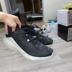 Adidas Alphabounce Run Parley M 'Core Black Women size 6.5 Men/youth size 5